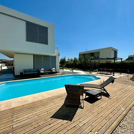 Dialez Holidays - Villarenys * Arenys de Mar