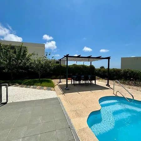 Dialez Holidays - Villarenys Villa
